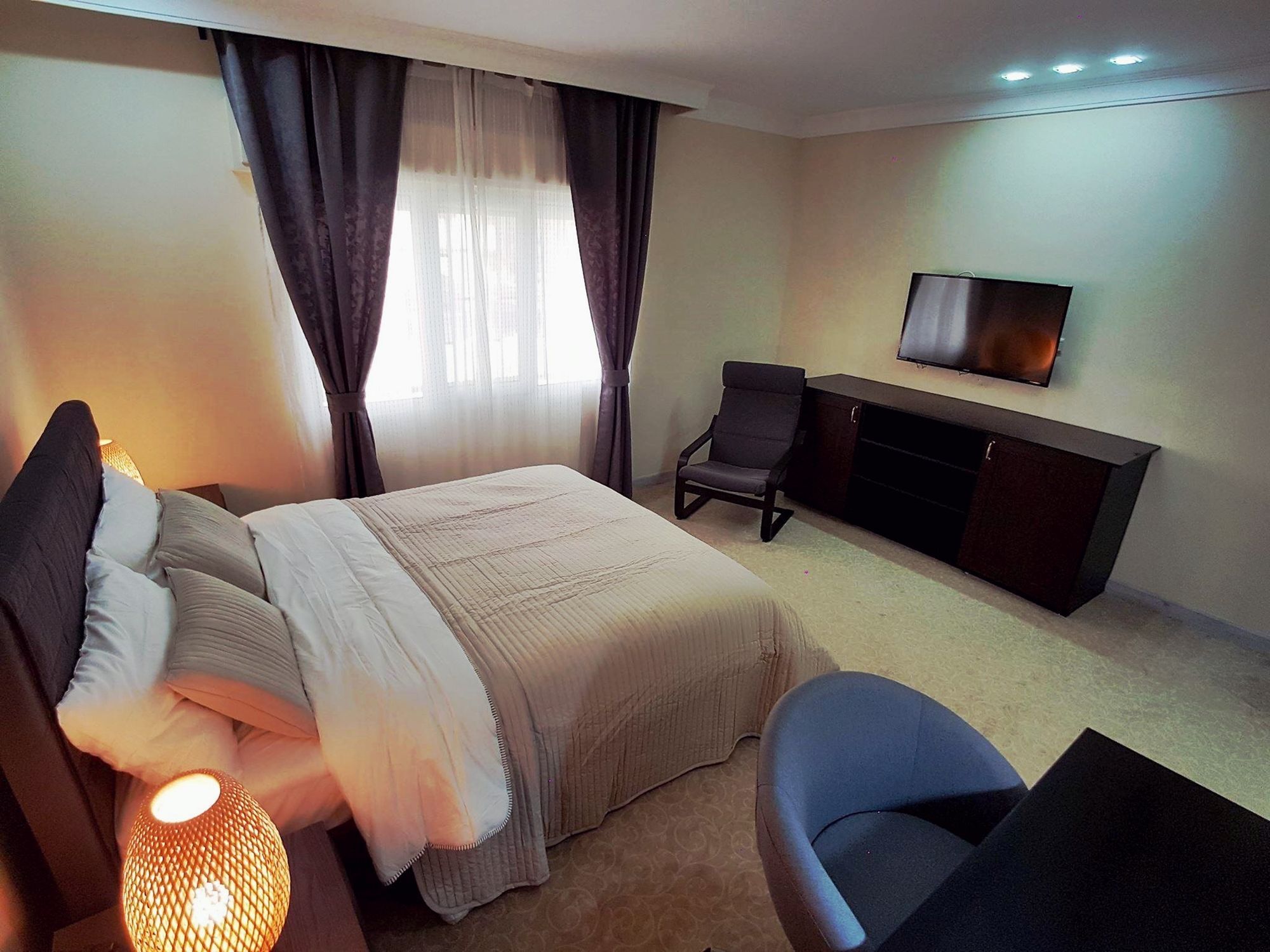 Al Basem Hotel Амман Экстерьер фото